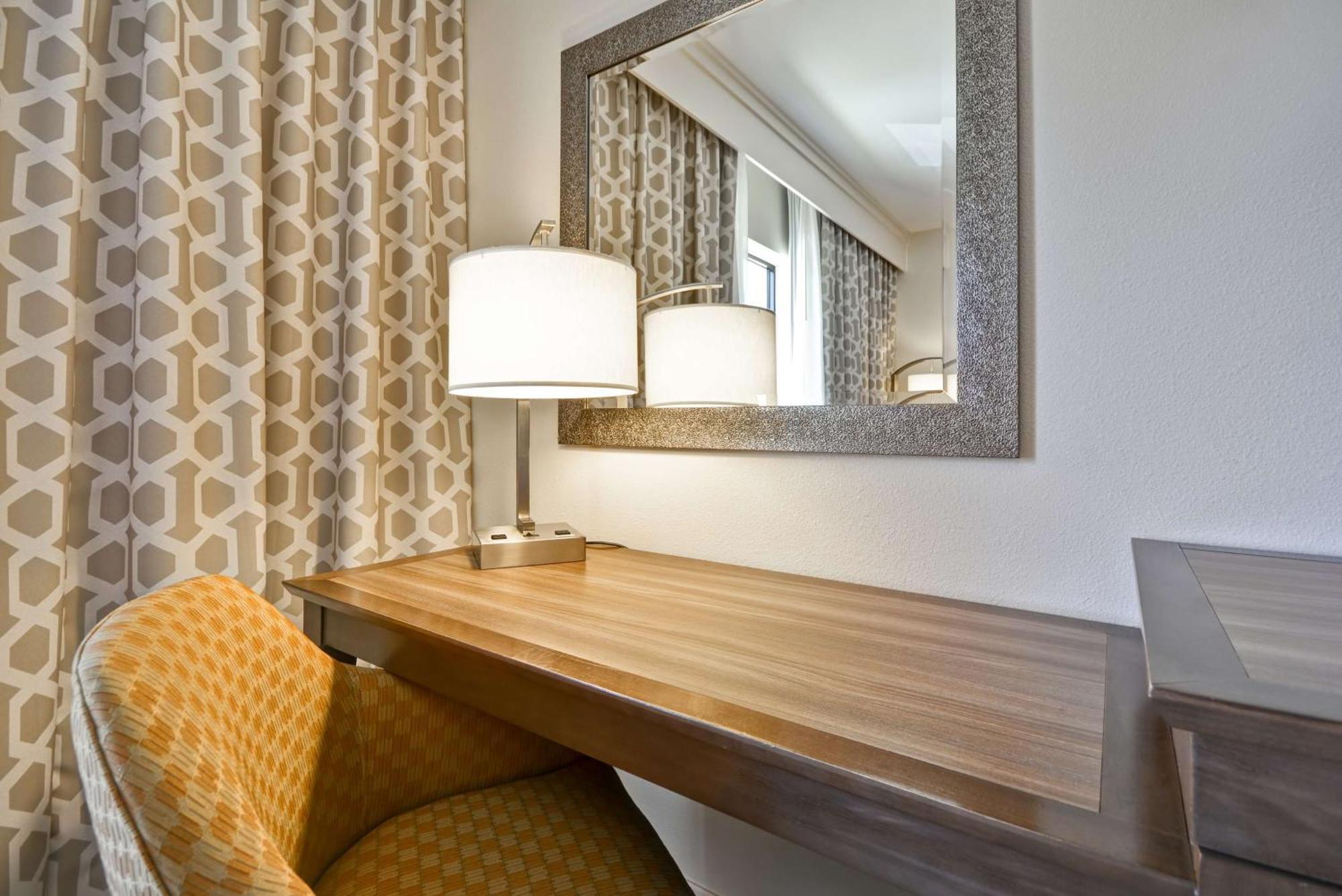 Hampton Inn & Suites Dallas/Plano-East Eksteriør bilde