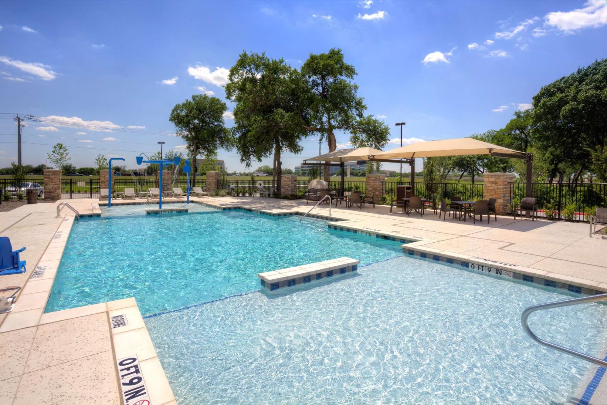 Hampton Inn & Suites Dallas/Plano-East Eksteriør bilde